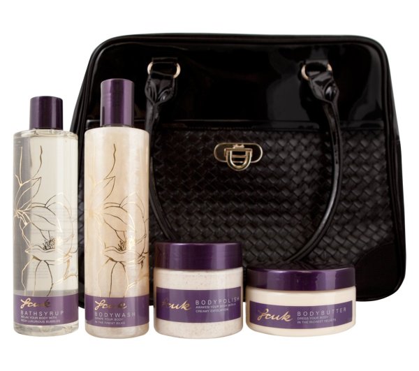 Boots Star Gift offer FCUK The Carry Bag only 29 euro