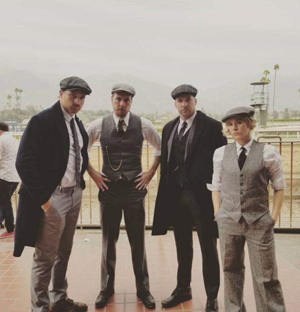 So, Kristen Bell's Peaky Blinders costume is incredible