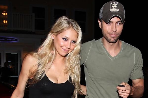 Enrique Iglesias and Anna Kournikova are reportedly married.